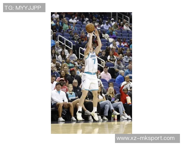 黄蜂4号秀克尼佩尔状态火热近两场场均贡献26分75篮板 黄蜂4号秀克尼佩尔状态火热近两场场均贡献26分75篮板