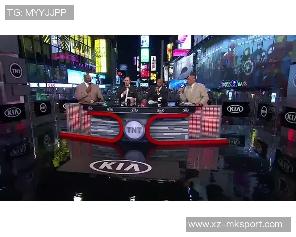 五大囧再添一笔大球后退鞋子掉落摔倒瞬间引发笑声 五大囧再添一笔大球后退鞋子掉落摔倒瞬间引发笑声