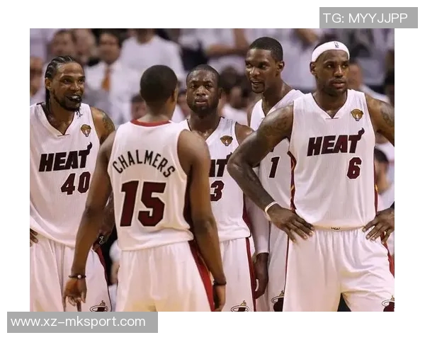 勒布朗回顾与韦德的传奇旅程从选秀到名人堂的辉煌岁月 勒布朗回顾与韦德的传奇旅程从选秀到名人堂的辉煌岁月