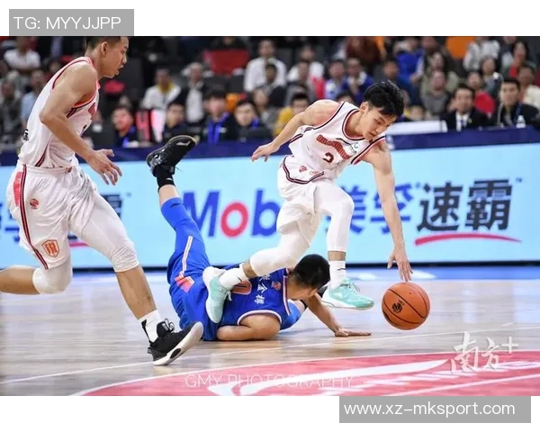 蒂格签署资质谈格莱姆斯乔治受伤后将迎来上场机会 蒂格签署资质谈格莱姆斯乔治受伤后将迎来上场机会